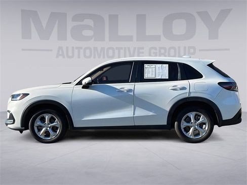 Used 2023 Honda HR-V LX image 5