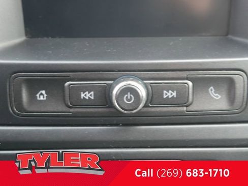 Used 2018 Chevrolet Colorado W/T w/ WT Convenience Package image 26