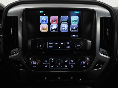 Used 2017 GMC Sierra 1500 SLE w/ Elevation Edition AWD/4WD image 37