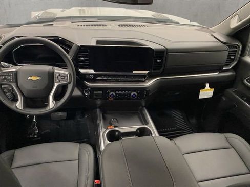 New 2026 Chevrolet Silverado 3500 LTZ w/ LTZ Plus Package AWD/4WD image 9