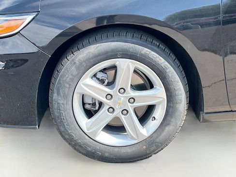 Used 2024 Chevrolet Malibu LS FWD image 28