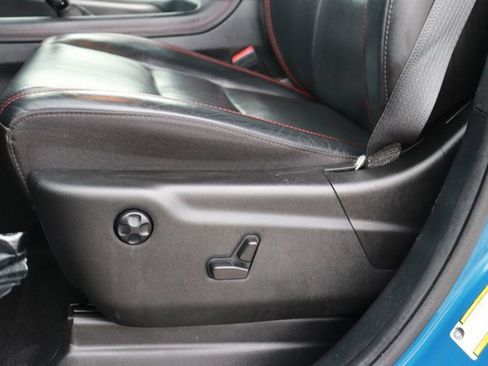 Used 2024 Dodge Durango GT image 9