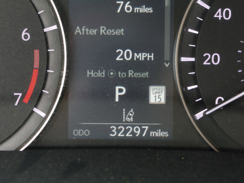 Certified 2022 Lexus RX 350L Luxury image 20