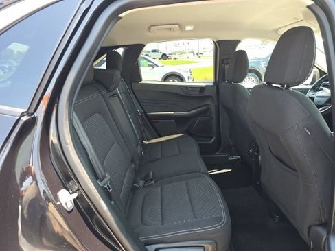 Certified 2023 Ford Escape Active AWD/4WD image 17
