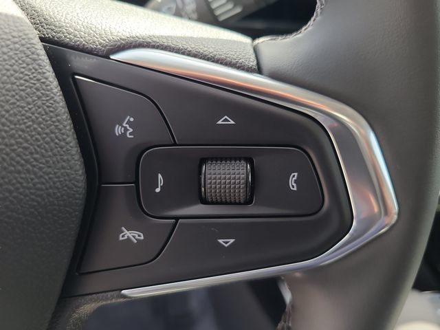 New 2026 Chevrolet Trax LT w/ Midnight Edition FWD image 26