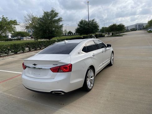Used 2017 Chevrolet Impala Premier w/ Enhanced Convenience Package FWD image 27