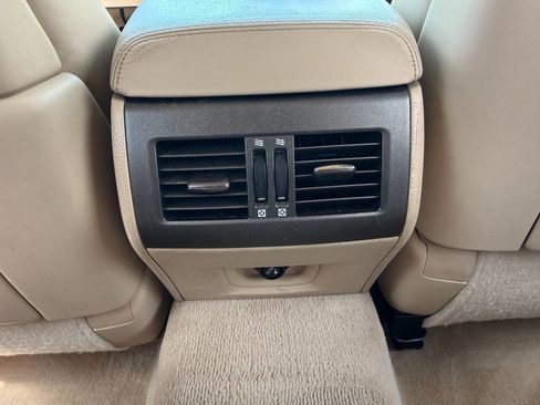 Used 2009 Lexus LS 460 RWD image 63