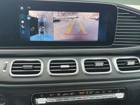 Used 2025 Mercedes-Benz GLE 53 AMG 4MATIC Coupe image 39