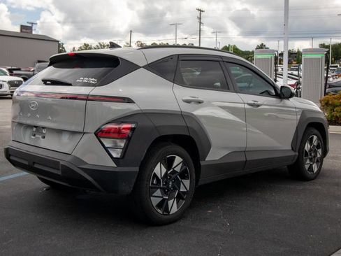 Used 2024 Hyundai Kona SEL FWD image 12