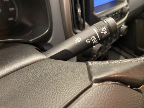 Used 2016 Chevrolet Colorado Z71 AWD/4WD image 33