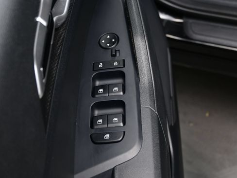 Used 2023 Kia Sportage LX AWD/4WD image 10