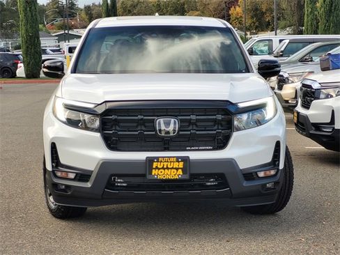 New 2026 Honda Ridgeline Black Edition image 2