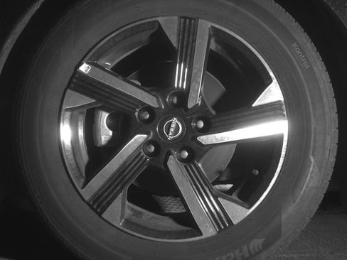 Used 2025 Nissan Sentra SV image 12