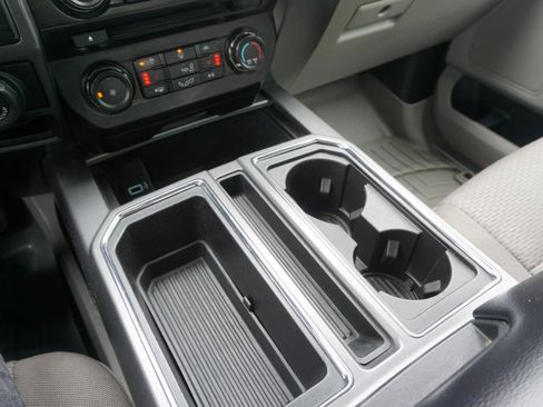 Used 2018 Ford F150 XLT w/ Equipment Group 302A Luxury image 19