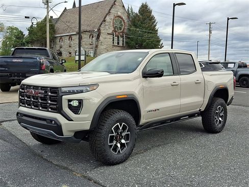 New 2026 GMC Canyon AT4X image 2