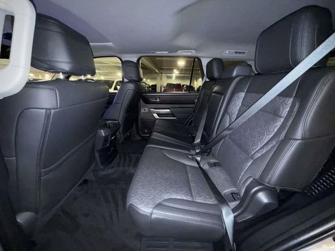 Used 2023 Toyota Sequoia SR5 w/ SR5 Premium Package AWD/4WD image 19