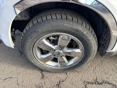 Used 2008 Ford Escape Limited image 10