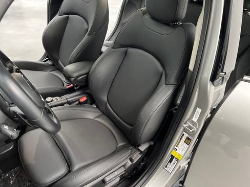 Used 2024 MINI Cooper S image 9