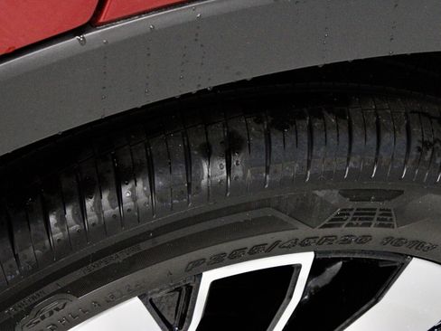 New 2025 Mitsubishi Outlander SE image 34