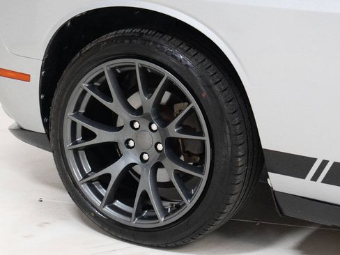 Used 2021 Dodge Challenger SXT RWD image 62