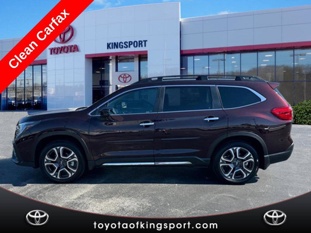 Used 2026 Subaru Ascent Touring w/ Popular Package #1 AWD/4WD image 2