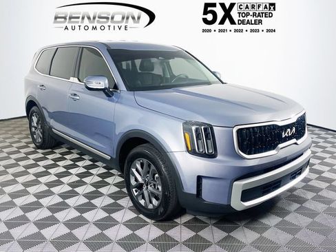 Used 2024 Kia Telluride LX FWD image 1