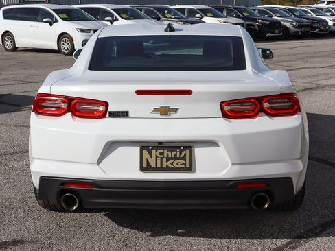 Used 2023 Chevrolet Camaro LT image 5
