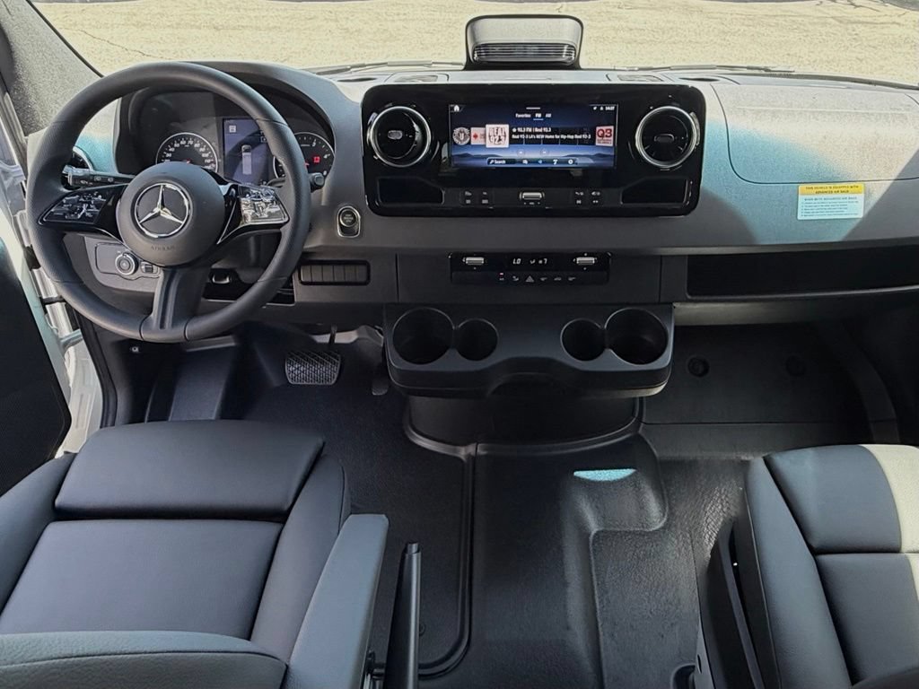 New 2026 Mercedes-Benz Sprinter 2500 image 30