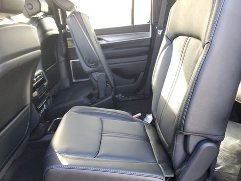 New 2026 Jeep Grand Wagoneer Limited image 15