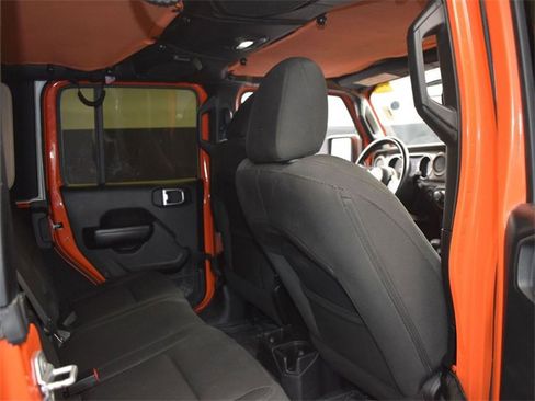 Used 2018 Jeep Wrangler Unlimited Sport S image 11