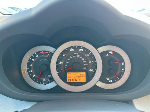 Used 2011 Toyota RAV4 Limited image 34