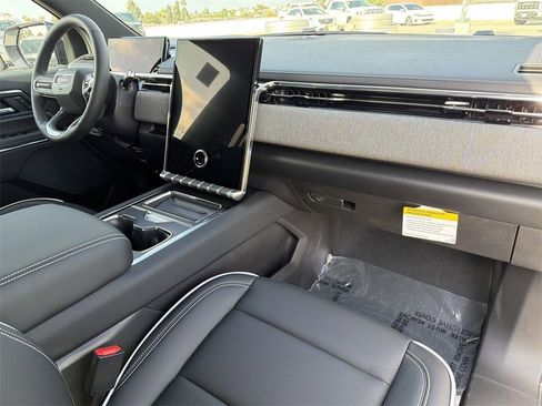 New 2026 GMC Sierra EV Elevation image 34