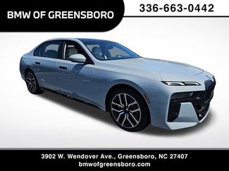 New 2025 BMW 760i xDrive 360° Tour