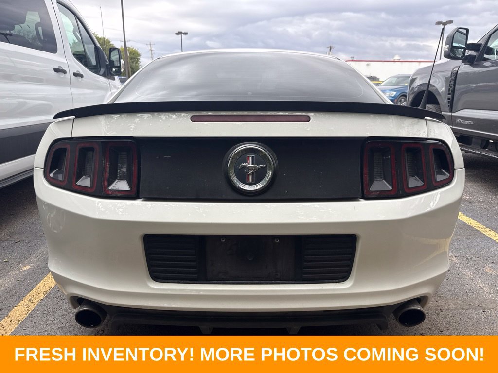 Used 2013 Ford Mustang Boss 302 w/ Boss 302 Accessory Pkg RWD image 5