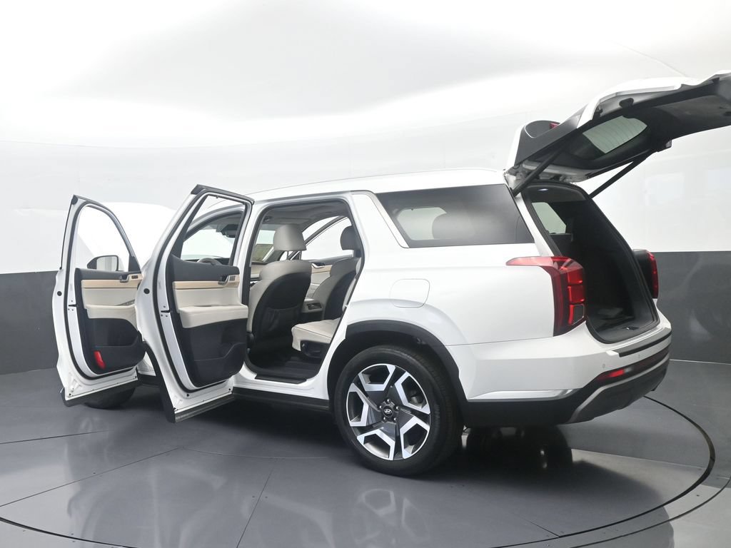 Used 2024 Hyundai Palisade Limited FWD image 81