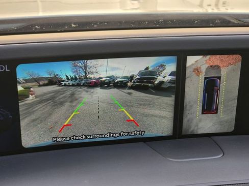 New 2025 Lincoln Nautilus Premier w/ Equipment Group 102A image 22