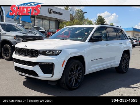 New 2026 Jeep Grand Cherokee Limited AWD/4WD image 1