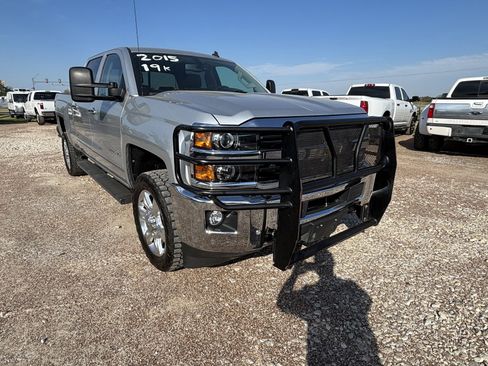 Used 2015 Chevrolet Silverado 2500 LTZ w/ LTZ Plus Package image 8