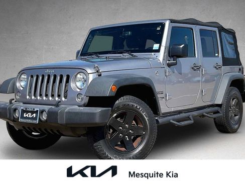 Used 2018 Jeep Wrangler Unlimited Sport S AWD/4WD image 1