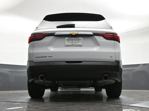 Certified 2023 Chevrolet Traverse LT w/ LT Premium Package AWD/4WD image 27