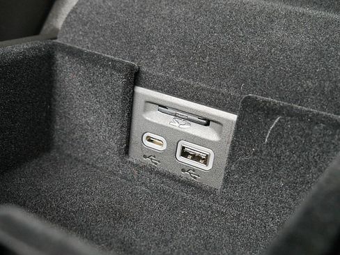 Used 2021 Cadillac XT5 Sportv w/ LPO, Floor Liner Package image 50