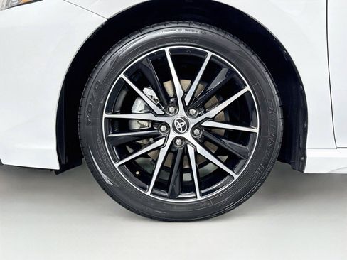 Certified 2024 Toyota Camry SE FWD image 40