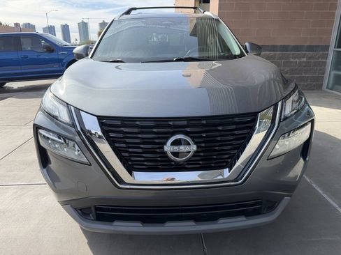 Used 2023 Nissan Rogue SV w/ SV Premium B Package image 10