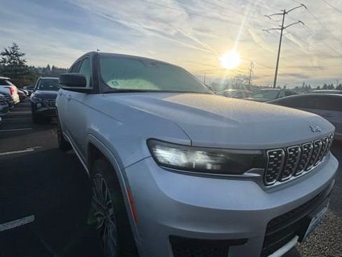 Used 2021 Jeep Grand Cherokee L Summit image 3