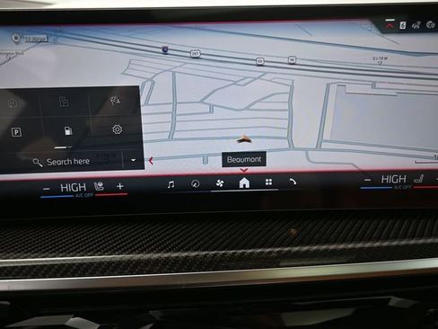 New 2026 BMW X6 M60i image 6