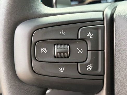 Certified 2023 GMC Sierra 1500 AT4 w/ AT4 Premium Package image 5