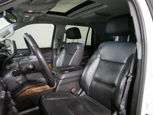 Used 2017 Chevrolet Tahoe Premier image 11