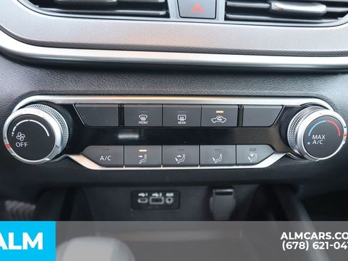 Used 2025 Nissan Altima 2.5 SR FWD image 31