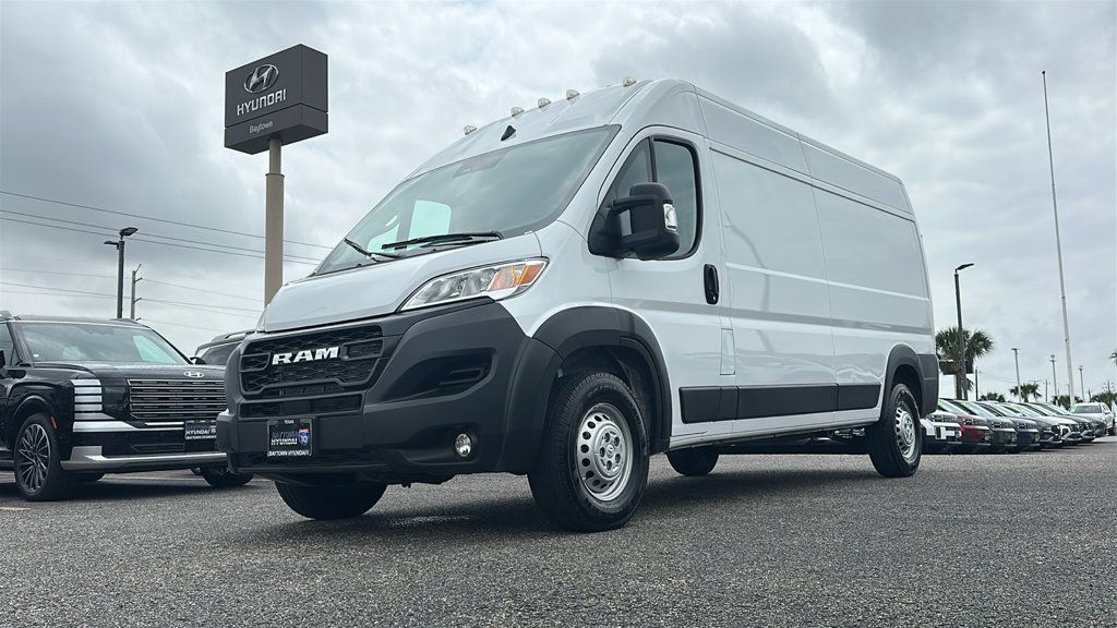 Used 2026 RAM ProMaster 2500 w/ Convenience Group FWD image 8