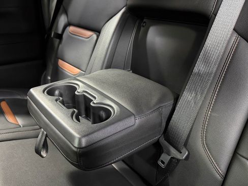 Used 2021 GMC Sierra 1500 AT4 w/ AT4 Value Package image 22